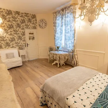 A 2 Pas De La Tour Eiffel Appartement Paris